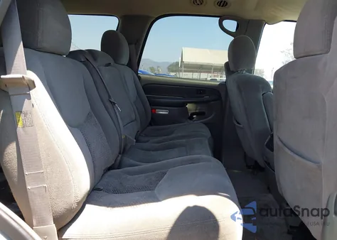 2003 Chevrolet Tahoe Ls z USA, uszkodzony, nr VIN 1GNEC13V43J338498